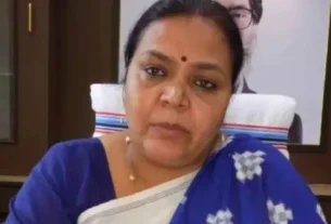 मंत्री दीपिका पांडेय सिंह से मुलाकात करते कांग्रेस प्रभारी के. राजू