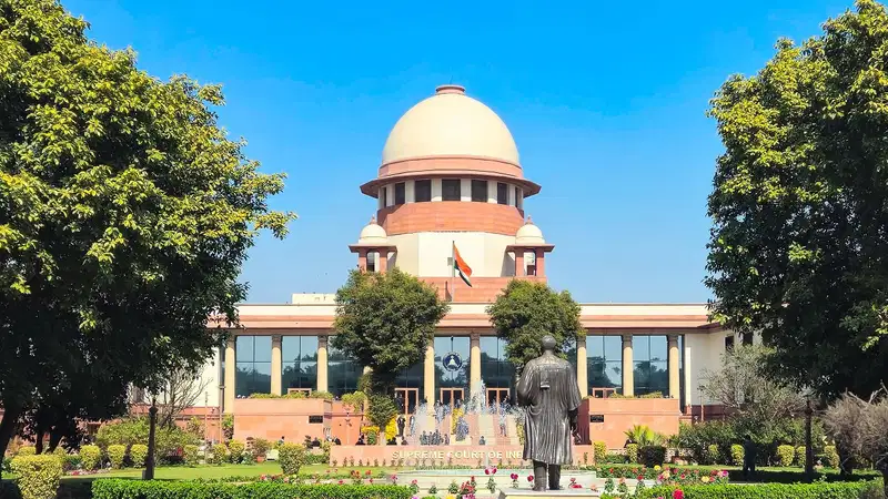 सुप्रीम कोर्ट ने गिरफ्तारी का कारण लिखित में बताने का दिया निर्देश